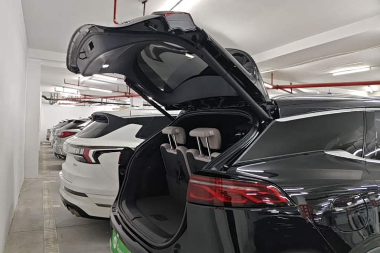 Used BYD Tang New Energy 2024 DM-i Glory Edition 112KM Flagship Model Trunk