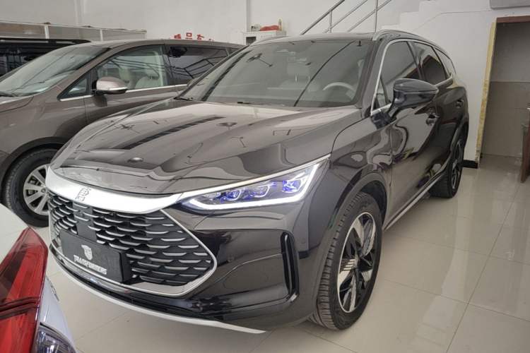 BYD Tang New Energy 2024 DM-i Glory Edition 112KM Prestige Model - Executive