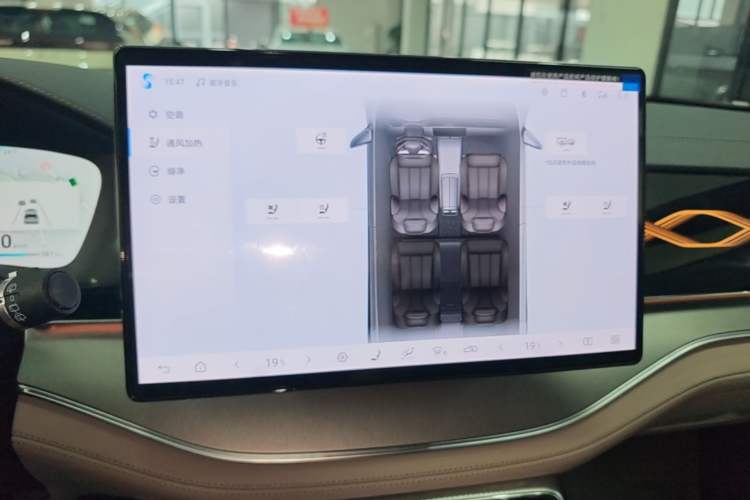 Used BYD Tang New Energy 2024 DM-p Champion Edition 215 km All-Wheel-Drive Flagship Model Audio And AC Panel