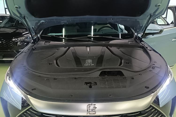 Used BYD Tang New Energy 2024 DM-p Champion Edition 215 km All-Wheel-Drive Flagship Model Engine Bay