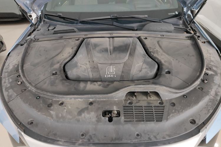 Used BYD Tang New Energy 2024 DM-i Glory Edition 112KM Flagship Model Engine Bay