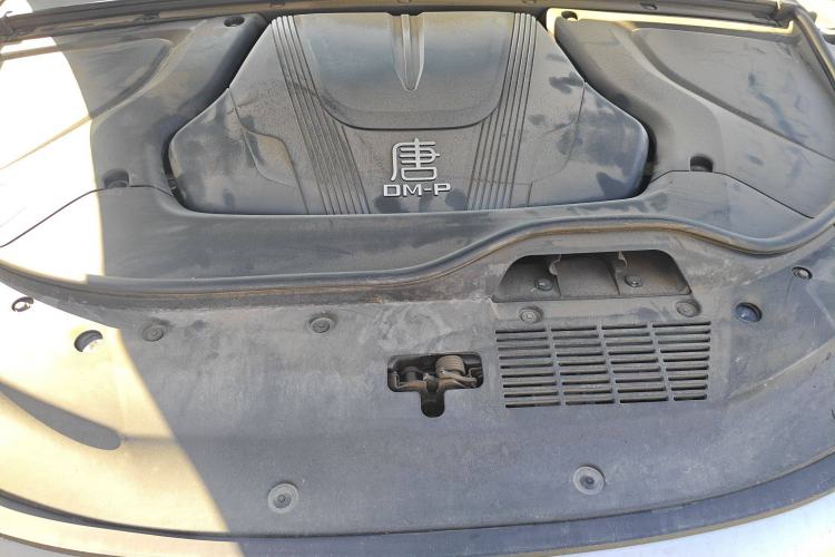 Used BYD Tang New Energy 2024 DM-p Champion Edition 215 km All-Wheel-Drive Flagship Model Engine Bay