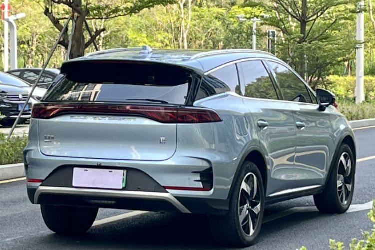 Used BYD Tang New Energy 2024 DM-i Glory Edition 112KM Prestige Model Exterior 4