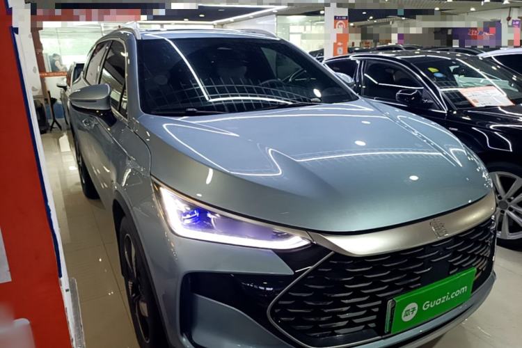 Used BYD Tang New Energy 2024 DM-i Glory Edition 112KM Prestige Model Front Right 45 Deg