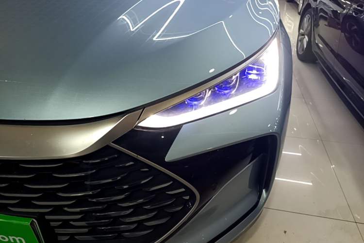 Used BYD Tang New Energy 2024 DM-i Glory Edition 112KM Prestige Model Left Front Headlight