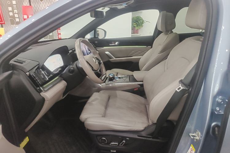 Used BYD Tang New Energy 2024 DM-p Champion Edition 215 km All-Wheel-Drive Flagship Model Left Front Seat