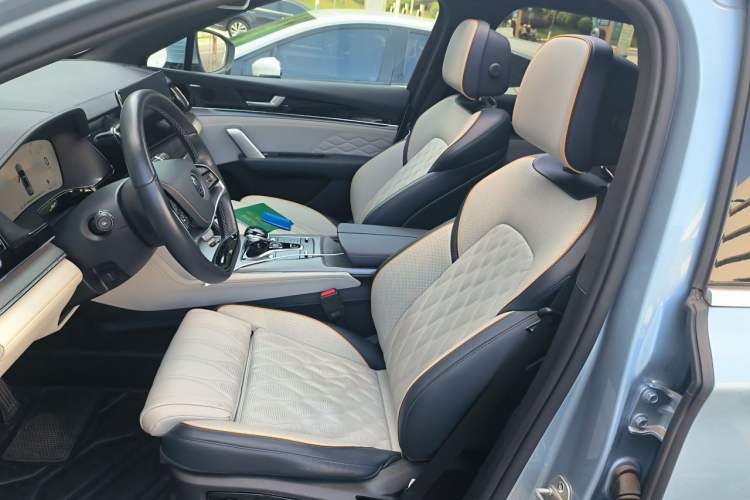Used BYD Tang New Energy 2024 EV Champion Edition 635 km All-Wheel-Drive Flagship Model Left Front Seat