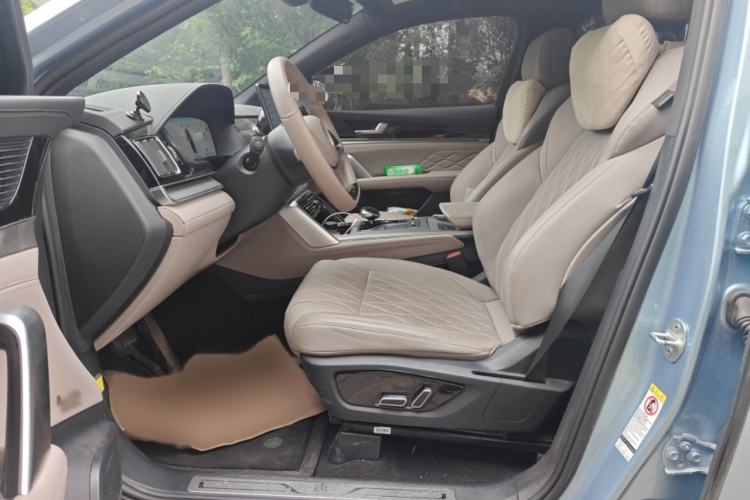 Used BYD Tang New Energy 2024 DM-i Glory Edition 112KM Prestige Model Left Front Seat