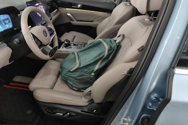 Used BYD Tang New Energy 2024 DM-i Glory Edition 112KM Flagship Model Left Front Seat