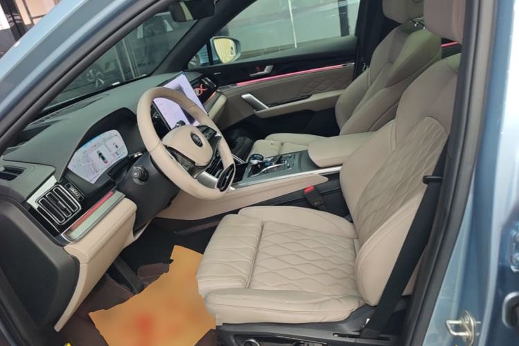 Used BYD Tang New Energy 2024 DM-p Champion Edition 215 km All-Wheel-Drive Flagship Model Left Front Seat