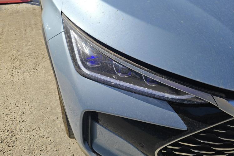Used BYD Tang New Energy 2024 DM-p Champion Edition 215 km All-Wheel-Drive Flagship Model Right Front Headlight