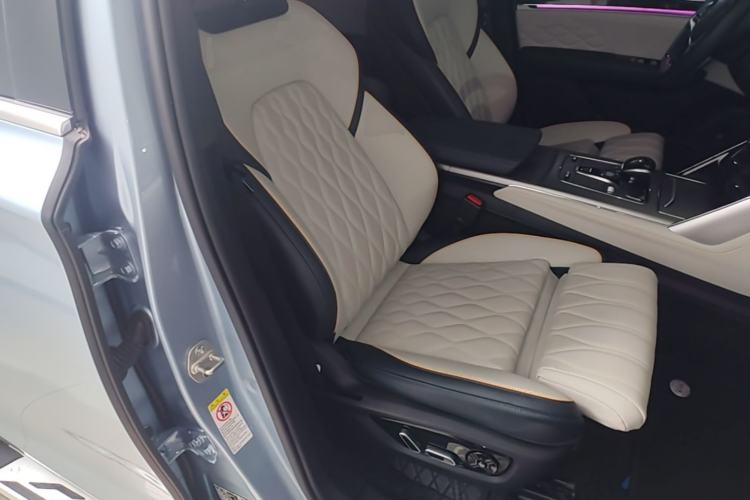 Used BYD Tang New Energy 2024 DM-p Champion Edition 215 km All-Wheel-Drive Flagship Model Right Front Seat