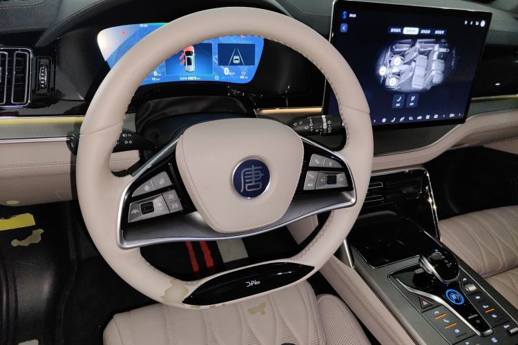 Used BYD Tang New Energy 2024 DM-i Glory Edition 112KM Flagship Model Steering Wheel