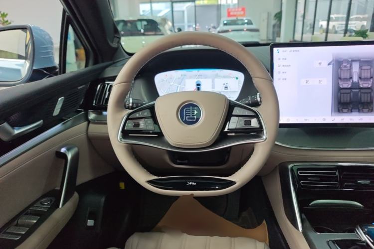 Used BYD Tang New Energy 2024 DM-p Champion Edition 215 km All-Wheel-Drive Flagship Model Steering Wheel