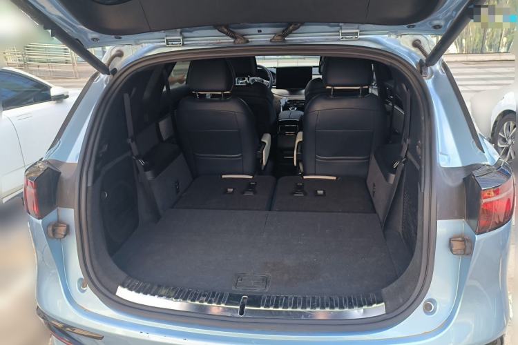 Used BYD Tang New Energy 2024 EV Champion Edition 635 km All-Wheel-Drive Flagship Model Trunk