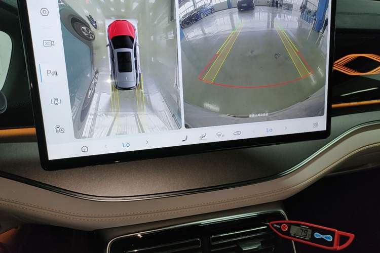 Used BYD Tang New Energy 2024 EV Glory Edition 730KM Premium Model Audio And AC Panel