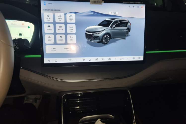 Used BYD Tang New Energy 2024 DM-i Glory Edition 112KM Prestige Model Audio And AC Panel