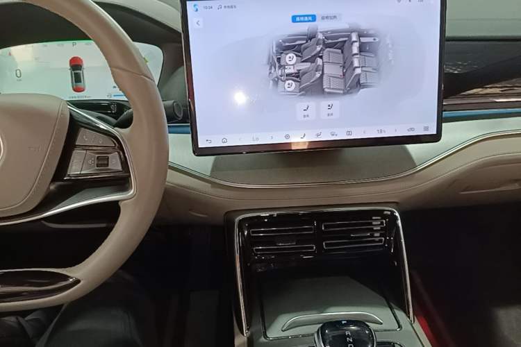Used BYD Tang New Energy 2024 DM-i Glory Edition 112KM Prestige Model Audio And AC Panel
