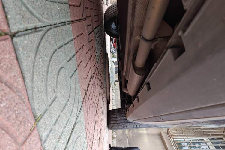 Used BYD Tang New Energy 2024 DM-i Glory Edition 112KM Prestige Model Chassis Rear Right