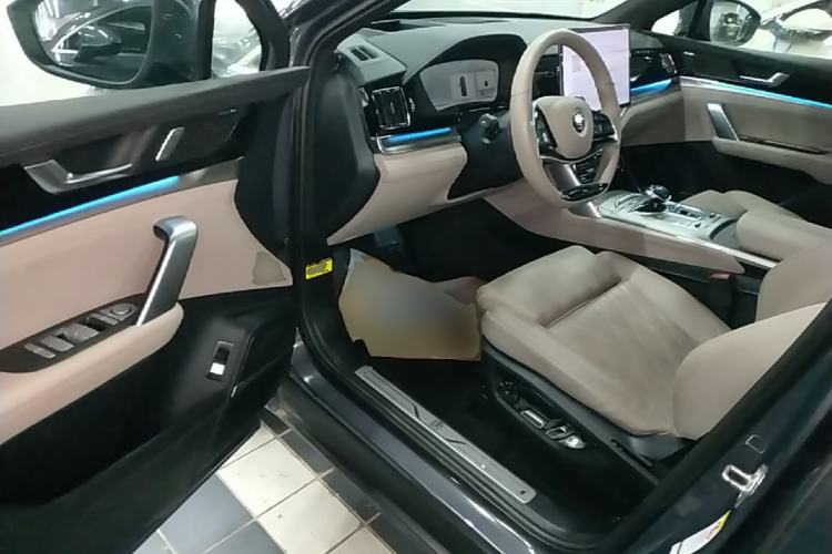 Used BYD Tang New Energy 2024 DM-i Glory Edition 112KM Flagship Model Driver Seat