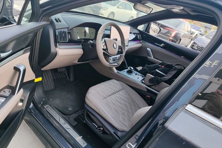 Used BYD Tang New Energy 2024 DM-i Glory Edition 112KM Prestige Model Driver Seat