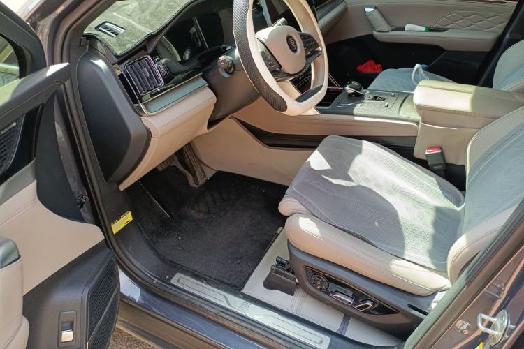 Used BYD Tang New Energy 2024 DM-i Glory Edition 200KM Flagship Model Driver Seat