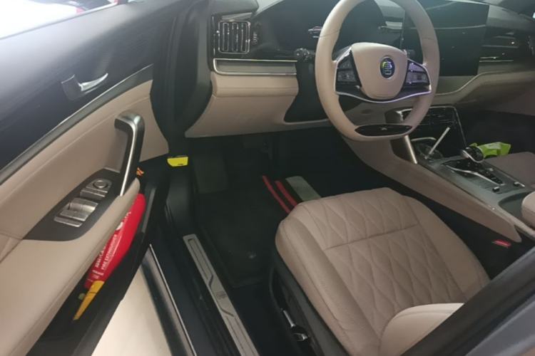 Used BYD Tang New Energy 2024 DM-i Glory Edition 112KM Prestige Model Driver Seat
