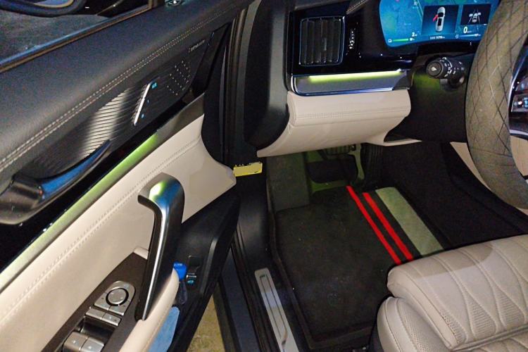 Used BYD Tang New Energy 2024 DM-i Glory Edition 112KM Flagship Model Driver Seat