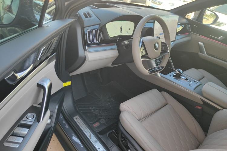 Used BYD Tang New Energy 2024 DM-i Glory Edition 112KM Flagship Model Driver Seat