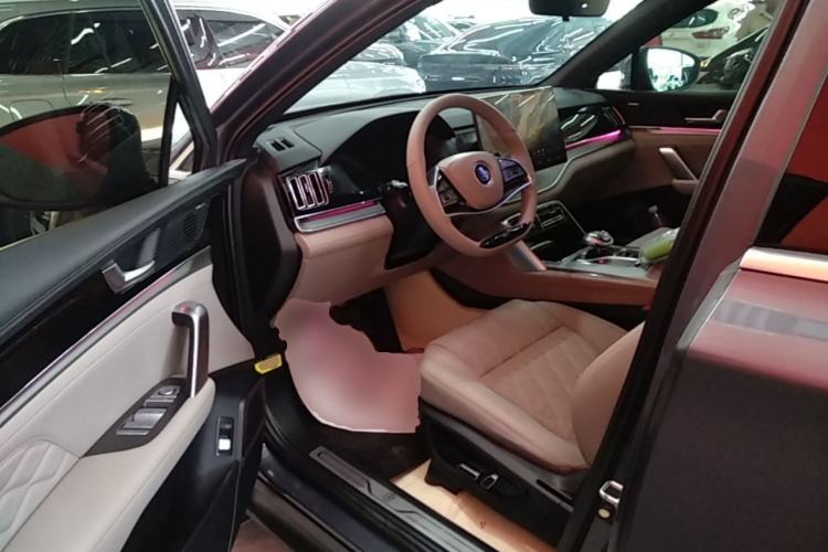 Used BYD Tang New Energy 2024 DM-i Glory Edition 112KM Prestige Model Driver Seat