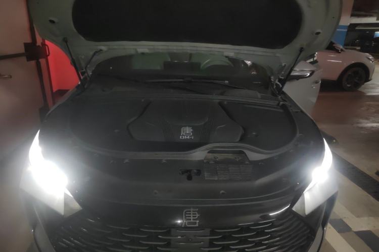 Used BYD Tang New Energy 2024 DM-i Glory Edition 112KM Prestige Model Engine Bay