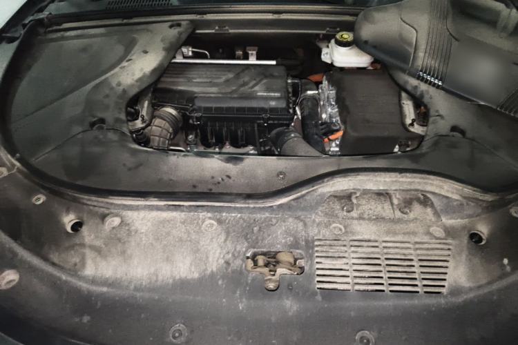 Used BYD Tang New Energy 2024 DM-i Glory Edition 112KM Prestige Model Engine Bay