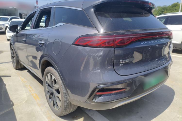 Used BYD Tang New Energy 2024 EV Champion Edition 730KM Deluxe Model Exterior 2