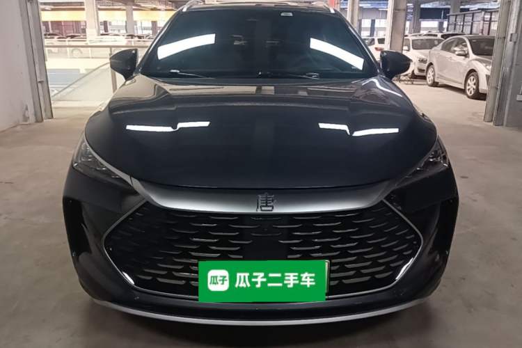Used BYD Tang New Energy 2024 DM-i Glory Edition 112KM Flagship Model Front