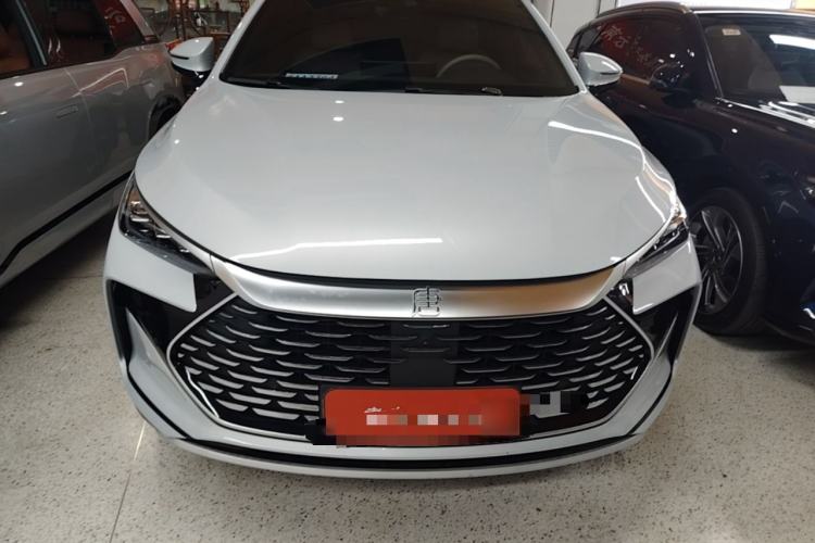 Used BYD Tang New Energy 2024 DM-i Glory Edition 112KM Prestige Model Front