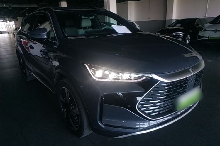 Used BYD Tang New Energy 2024 DM-i Glory Edition 112KM Prestige Model Front Right 45 Deg