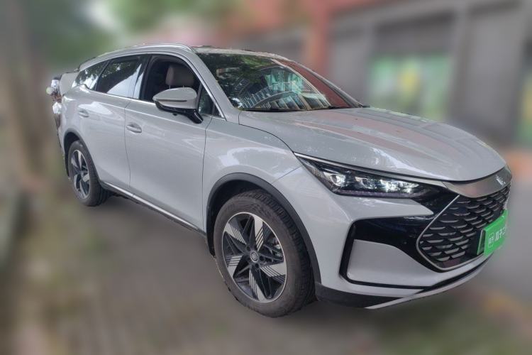 Used BYD Tang New Energy 2024 DM-i Glory Edition 112KM Prestige Model Front Right 45 Deg
