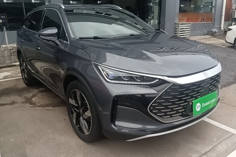 Used BYD Tang New Energy 2024 DM-i Glory Edition 112KM Prestige Model Front Right 45 Deg