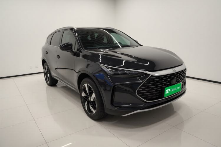Used BYD Tang New Energy 2024 DM-i Glory Edition 112KM Prestige Model Front Right 45 Deg