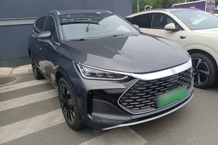 Used BYD Tang New Energy 2024 DM-i Glory Edition 112KM Flagship Model Front Right 45 Deg
