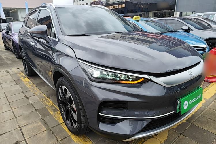 Used BYD Tang New Energy 2024 EV Champion Edition 730KM Deluxe Model Front Right 45 Deg