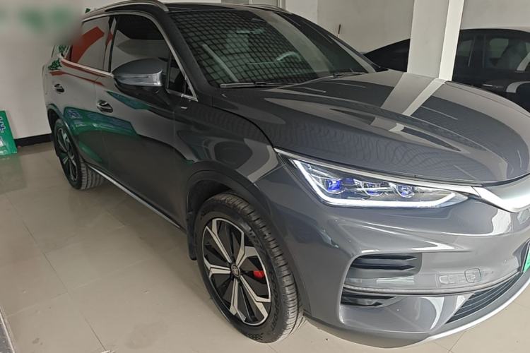 Used BYD Tang New Energy 2024 EV Champion Edition 600KM Deluxe Model Front Right 45 Deg