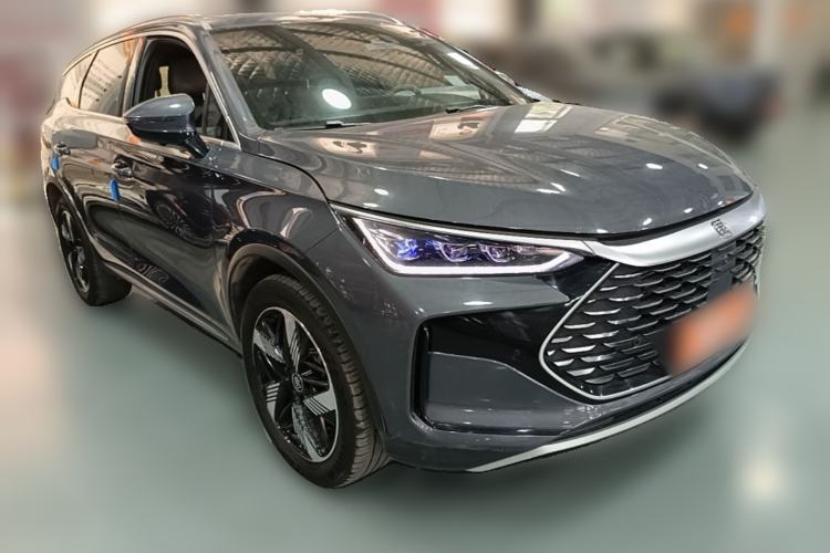 Used BYD Tang New Energy 2024 DM-i Glory Edition 112KM Prestige Model Front Right 45 Deg
