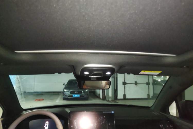 Used BYD Tang New Energy 2024 DM-i Glory Edition 112KM Prestige Model Headliner