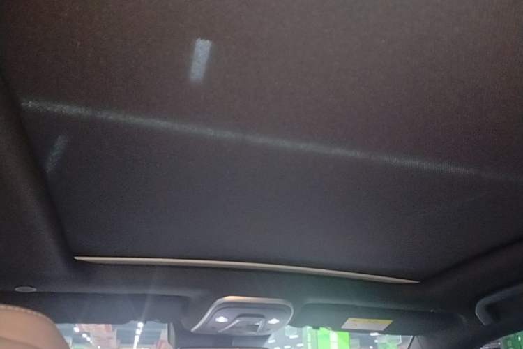 Used BYD Tang New Energy 2024 DM-i Glory Edition 112KM Prestige Model Headliner