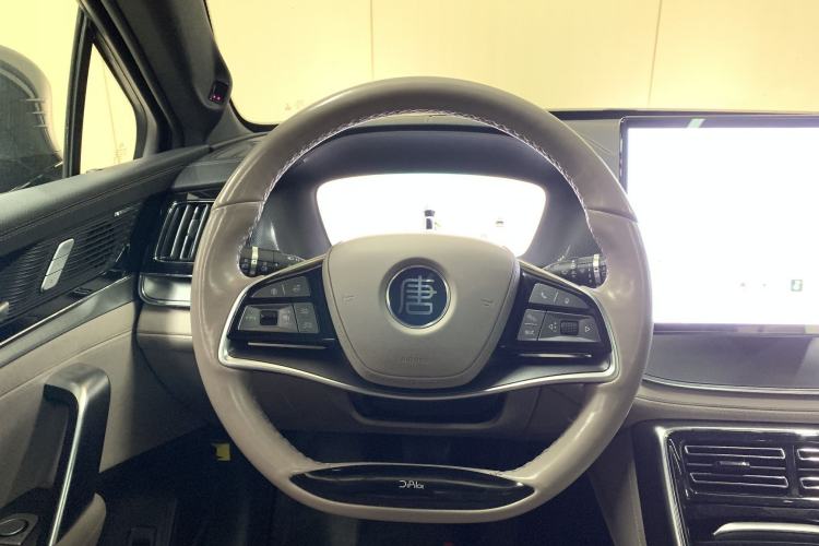 Used BYD Tang New Energy 2024 DM-p Champion Edition 215 km All-Wheel-Drive Flagship Model Interior 7