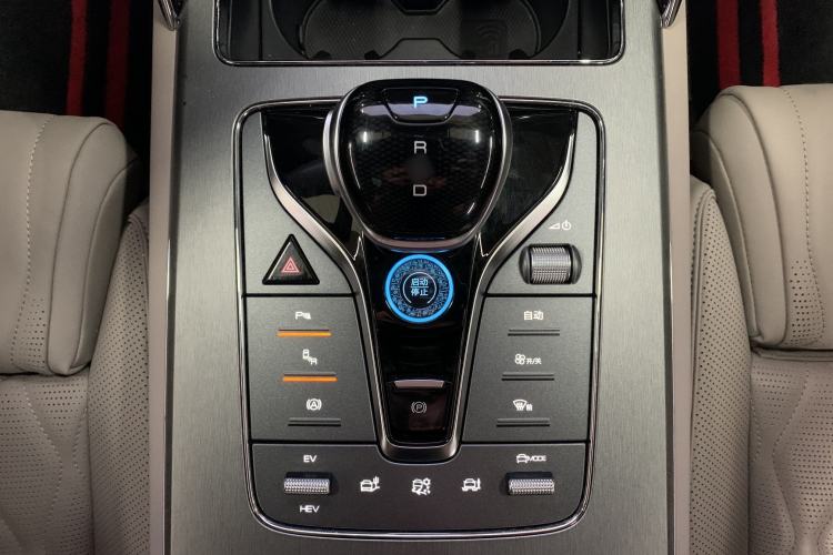 Used BYD Tang New Energy 2024 DM-p Champion Edition 215 km All-Wheel-Drive Flagship Model Interior 9