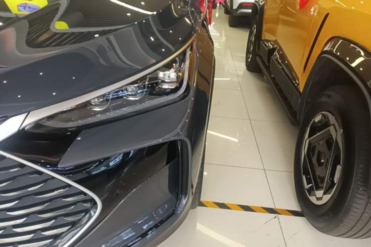 Used BYD Tang New Energy 2024 DM-i Glory Edition 112KM Prestige Model Left Front Headlight