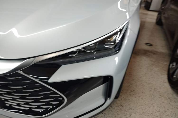 Used BYD Tang New Energy 2024 DM-i Glory Edition 112KM Prestige Model Left Front Headlight
