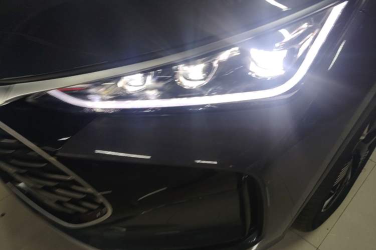 Used BYD Tang New Energy 2024 DM-p Champion Edition 215 km All-Wheel-Drive Flagship Model Left Front Headlight